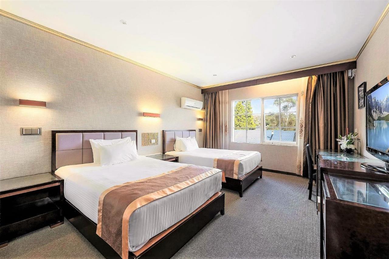 Eltham Gateway Hotel & Conference Centre Bagian luar foto