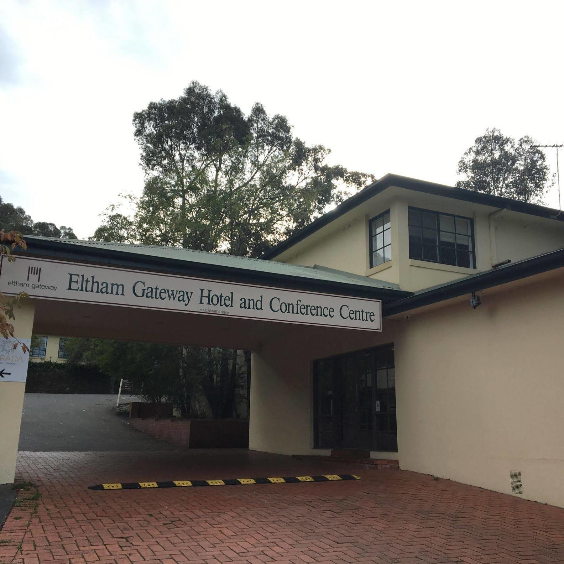 Eltham Gateway Hotel & Conference Centre Bagian luar foto